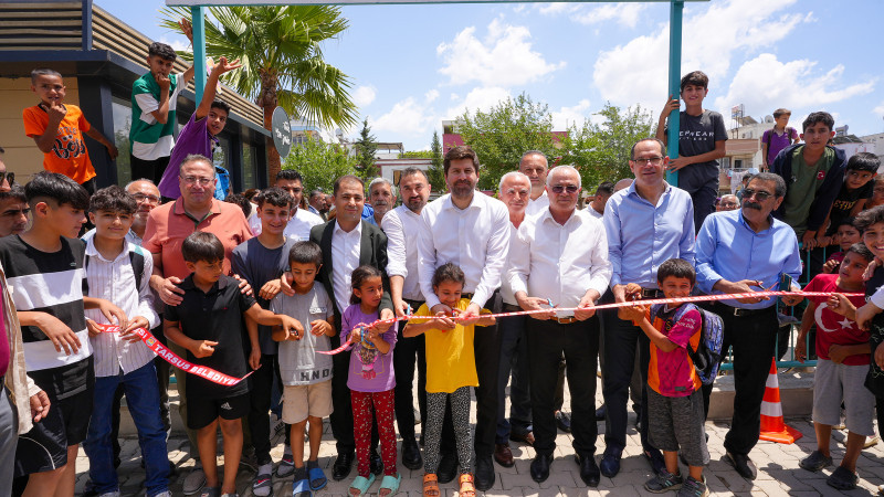 ŞAHİN MAHALLESİ’NE YENİ PARK COŞKUYLA AÇILDI