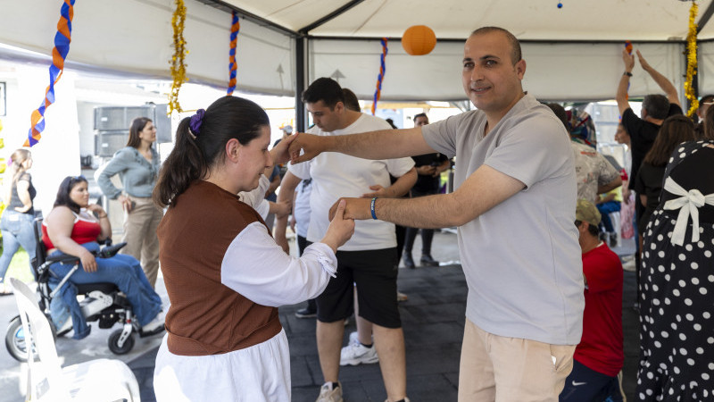 ÖZEL BİREYLER BÜYÜKŞEHİR’İN NOSTALJİK PARTİSİ’NDE BULUŞTU