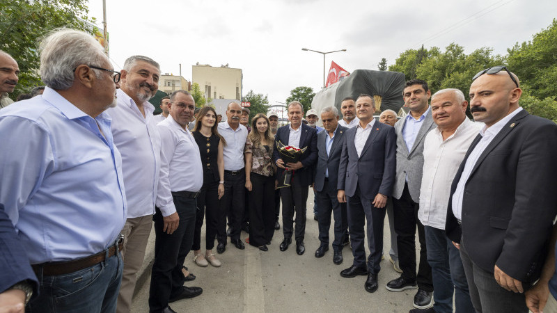 BAŞKAN SEÇER, CHP MUT İLÇE BAŞKANLIĞI’NI ZİYARET ETTİ