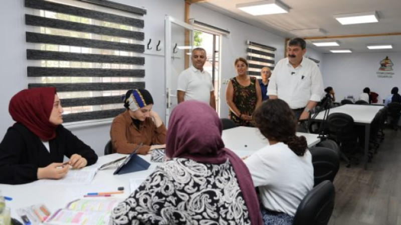 BAŞKAN YILDIZ’DAN YKS ÖNCESİ ÖĞRENCİLERE MORAL ZİYARETİ VE BAŞARI MESAJI