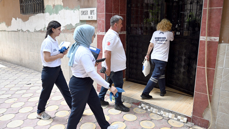 BÜYÜKŞEHİR, YAŞLI VATANDAŞLARA ‘EVLAT SEVGİSİYLE’ DESTEK OLUYOR