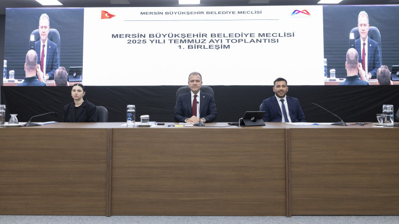 BAŞKAN SEÇER: “HUKUKUN HERKESE EŞİT MESAFEDE OLMASI LAZIM”