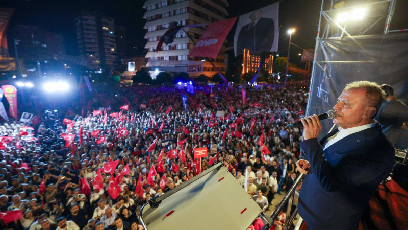 SEÇER “BU MÜCADELE DEMOKRASİ MÜCADELESİ