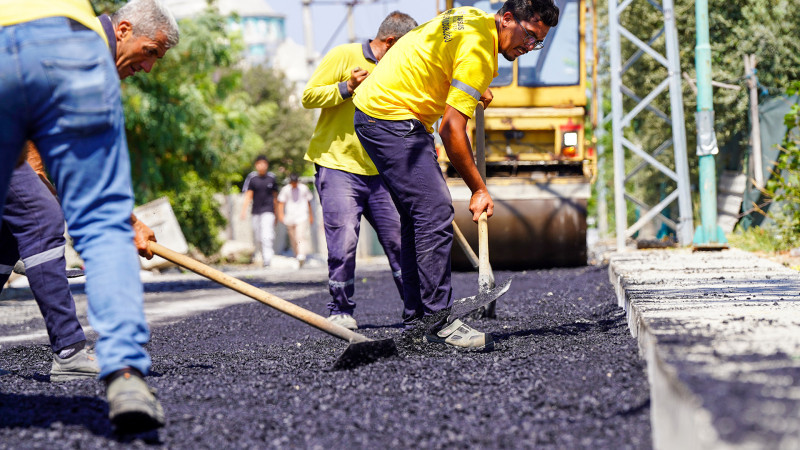 TARSUS BELEDİYESİ’NDEN YOL KONFORUNA YÖNELİK HİZMET