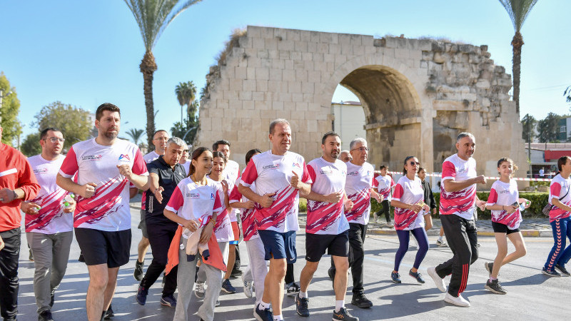 ‘ULUSLARARASI TARSUS YARI MARATONU’ HEYECANI MERSİN’İ SARDI