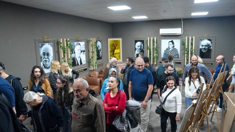 TARSUS BELEDİYESİ OYUN ÇIKARTMA ATÖLYESİ’NDEN UNUTULMAZ PRÖMİYER