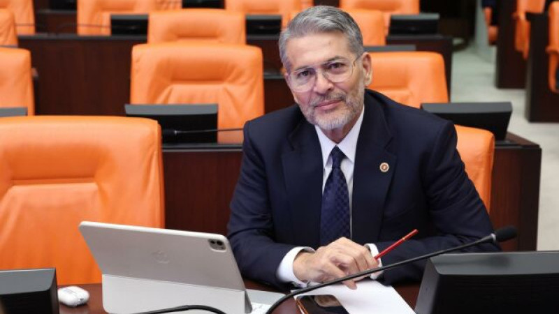  UYSAL, TARSUS’A TEKNOPARK İHALESİNİN TAMAMLANMASINI İSTEDİ