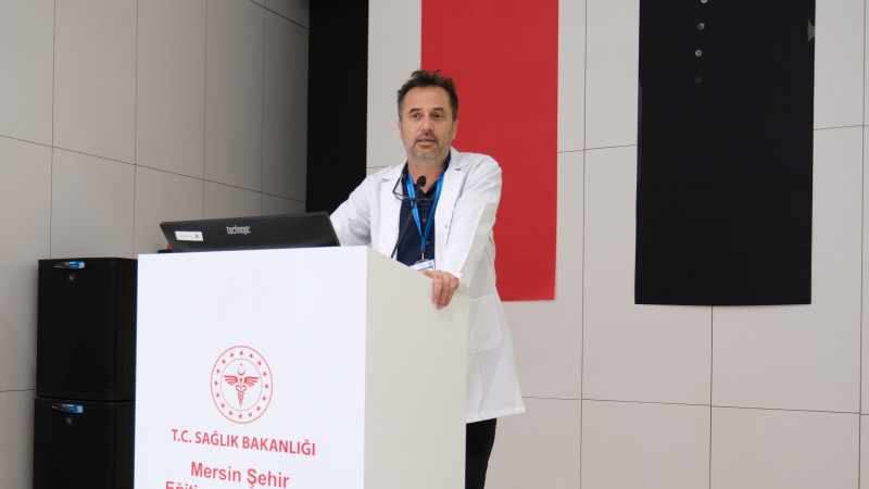 MERSİN ŞEHİR HASTANESİ’NDE HASTA VE YAKINLARINA ANLAMLI SİNEMA BULUŞMASI