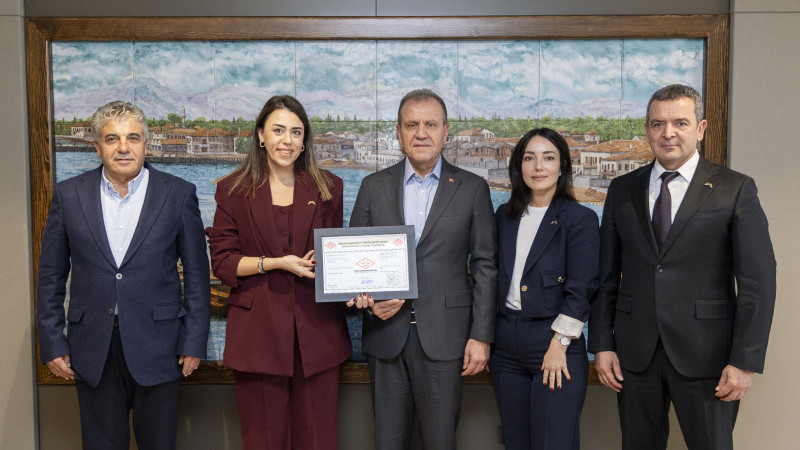 MERSİN BÜYÜKŞEHİR, VATANDAŞ MEMNUNİYETİNİ ‘TS ISO 10002 BELGESİ’ İLE TAÇLANDIRDI