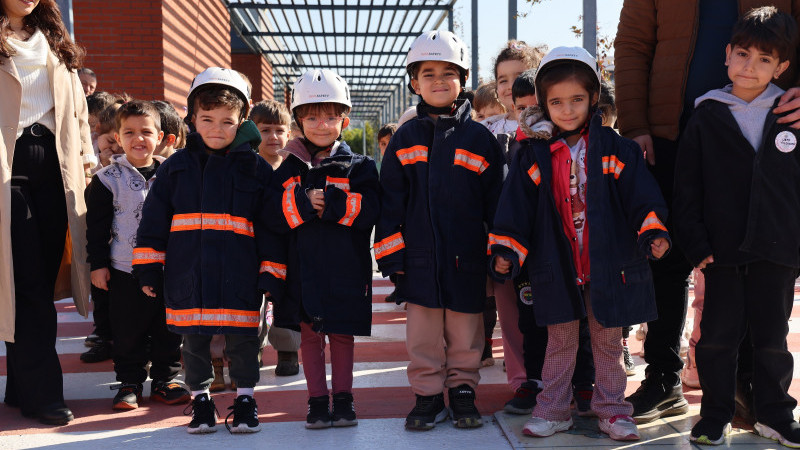 TOROSLAR’IN MİNİKLERİ İTFAİYECİLİĞİ YERİNDE ÖĞRENDİ